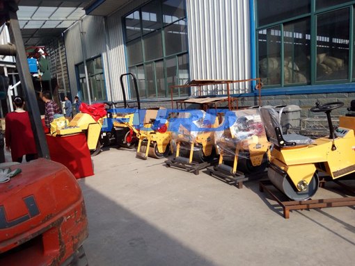 福瑞得機(jī)械座駕壓路機(jī)，手扶壓路機(jī)，小型灌縫機(jī)，井蓋切割機(jī)及時(shí)發(fā)貨