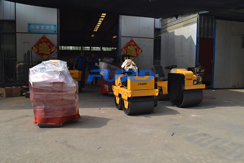 福瑞得機(jī)械手扶雙輪壓路機(jī)，手扶單輪壓路機(jī)，座駕壓路機(jī)及時(shí)包裝發(fā)貨