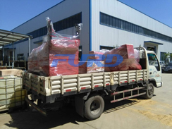福瑞得機(jī)械手扶雙輪壓路機(jī)，座駕壓路機(jī)正式裝車發(fā)往客戶所在地